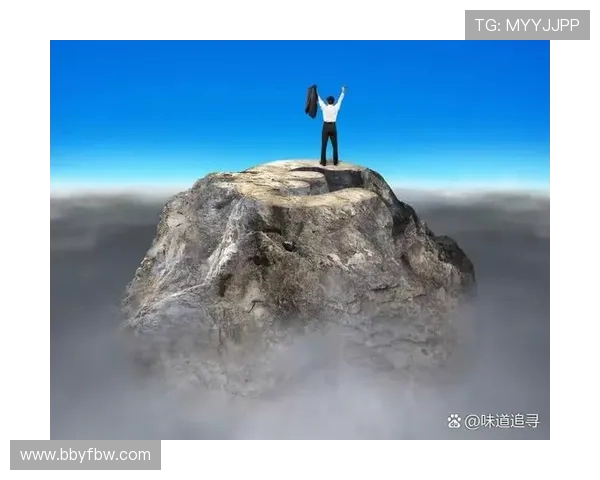 跳水运动的魅力与挑战:从技术精湛到心理韧性全面剖析 跳水运动的魅力与挑战:从技术精湛到心理韧性全面剖析