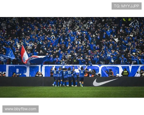 上海申花：重回巅峰之路，凝聚青春力量，扬帆新征程